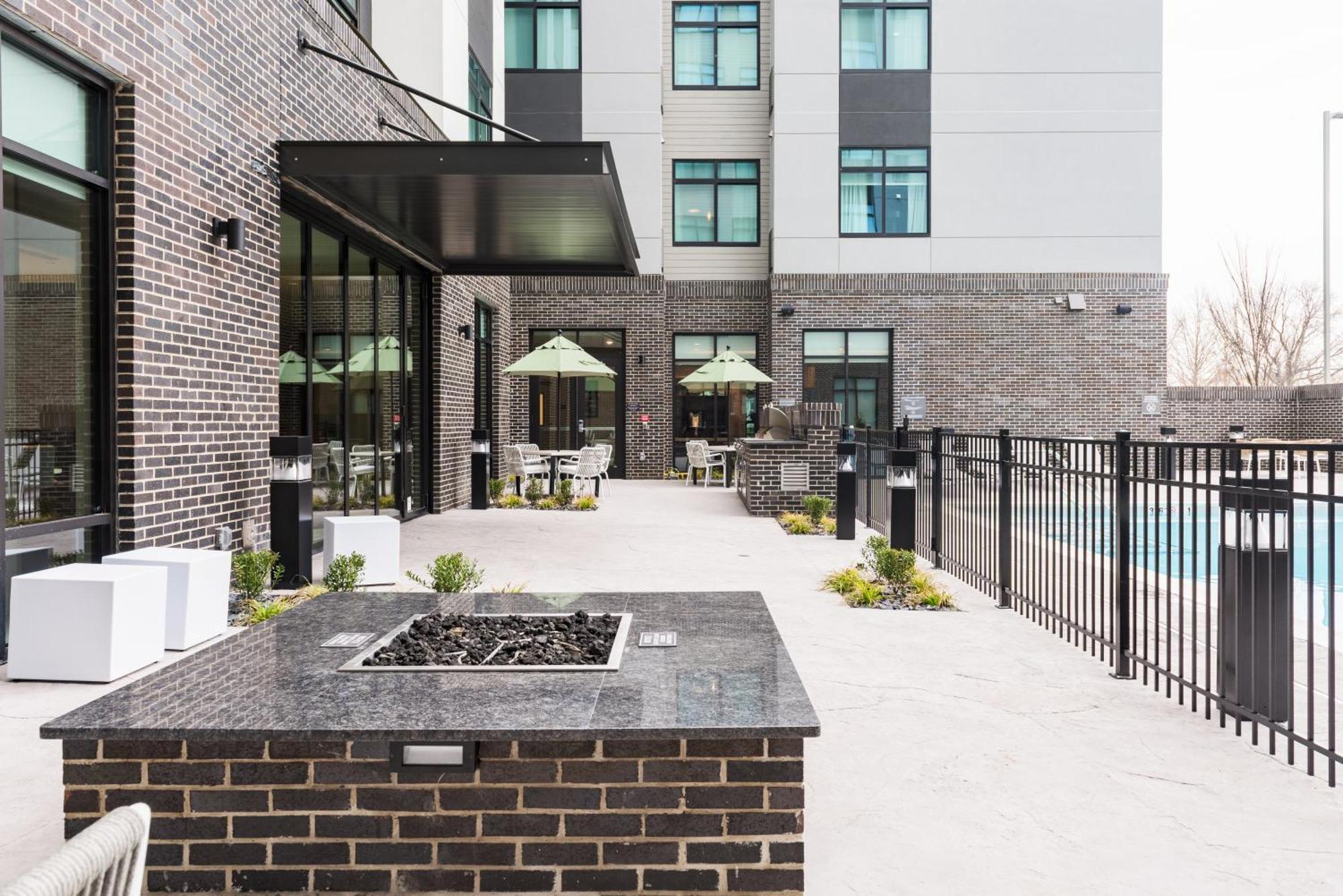 Residence Inn By Marriott Nashville Metro Center Bagian luar foto